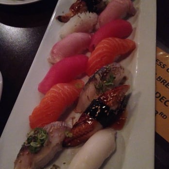 Mama M Sushi - Japanese Near Me - Pasadena, California