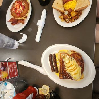 Eggs Up Grill - American Near Me - Canton, Georgia
