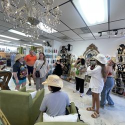 Elizabeth's Bartique  - Shopping with the bachelorette trip