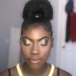Enhanced by Bri - A soft smokey eye with a nude lip.