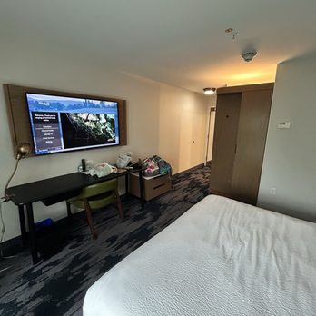 Fairfield Inn and Suites - King size bed - Hotels Near Me - Walpole, Massachusetts Fairfield Inn and Suites - King size bed - Hotels Near Me - Walpole, Massachusetts