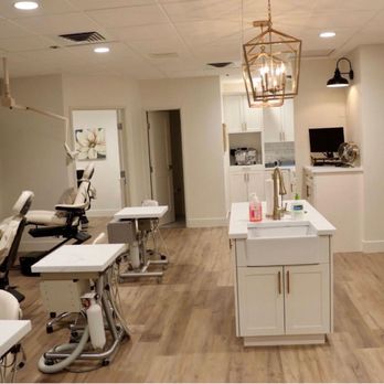The Pediatric Dentists - Pediatric Dentists Near Me - Palm Springs, California