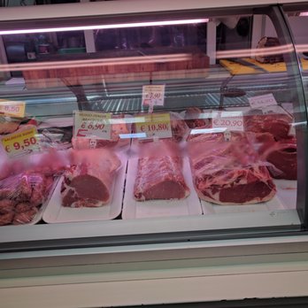 Mercato di Testaccio - Farmers Market Near Me - Rome, RM