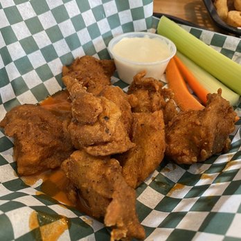 Boardwalk Vegan - Chick "N" Wings (buffalo) - Pizza Near Me - Havertown, Pennsylvania
