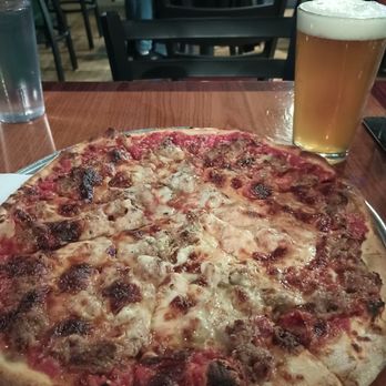 Abate Apizza & Seafood Restaurant - Small Sausage Pizza - Pizza Near Me - North Haven, Connecticut Abate Apizza & Seafood Restaurant - Small Sausage Pizza - Pizza Near Me - North Haven, Connecticut