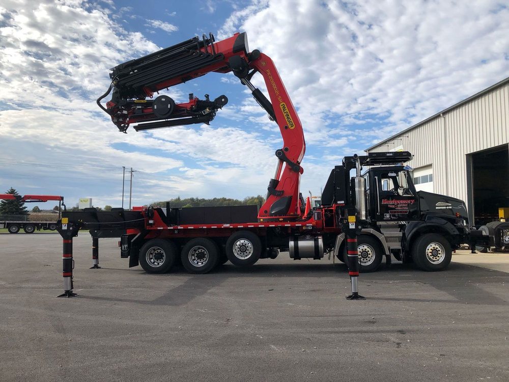 Montgomery Tree & Stump Removal - tree service in Chardon, OH