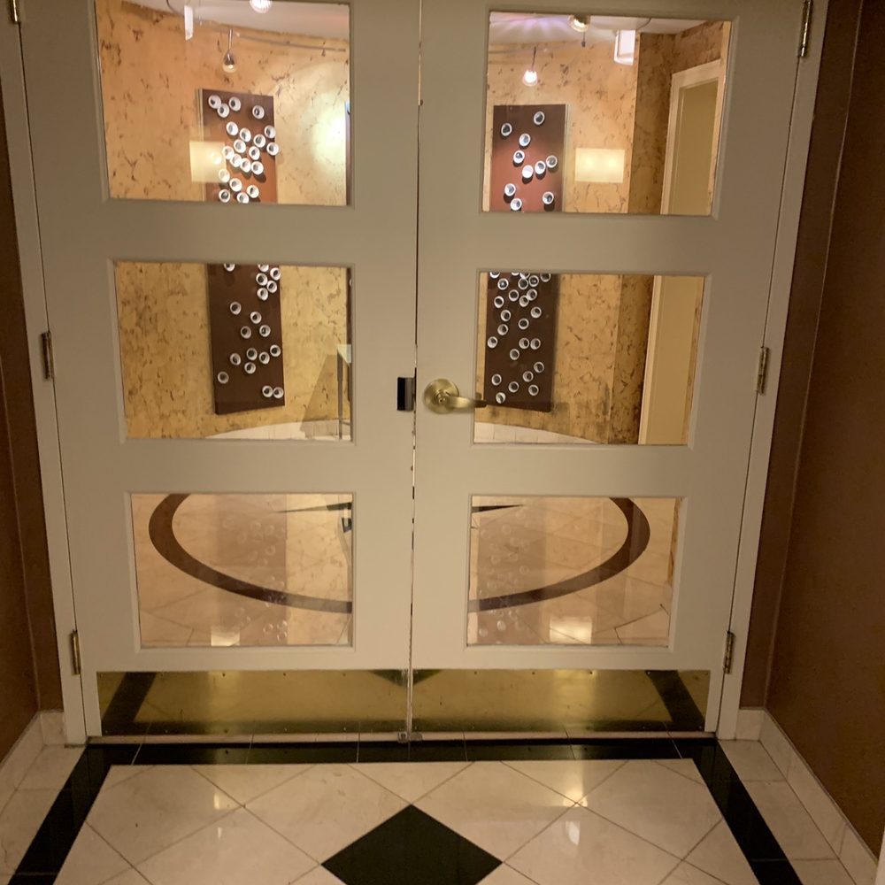 Baltimore Marriott Waterfront - Lounge entrance - Hotels Near Me - Baltimore, Maryland Baltimore Marriott Waterfront - Lounge entrance - Hotels Near Me - Baltimore, Maryland