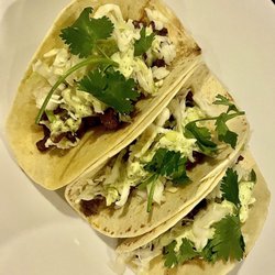 TASTE Lounge & Grill - Beef tacos