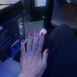 Ongles Star Nails - One and a half week old gel nails. Still beautiful .