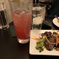 Mahoney's Atlantic Bar & Grill