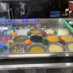 Taco 'N' Madre Taqueria - Salad ingredients