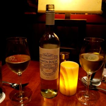 Seasons 52 - Pinot grigio - New American Near Me - Mclean, Virginia