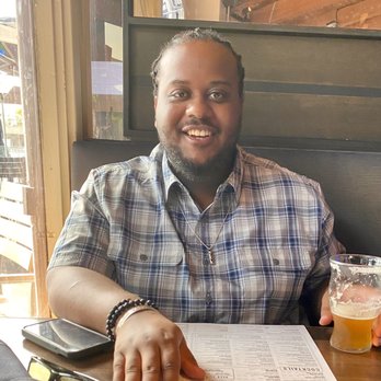 Yard House - The Birthday Guy - Bars Near Me - Long Beach, California