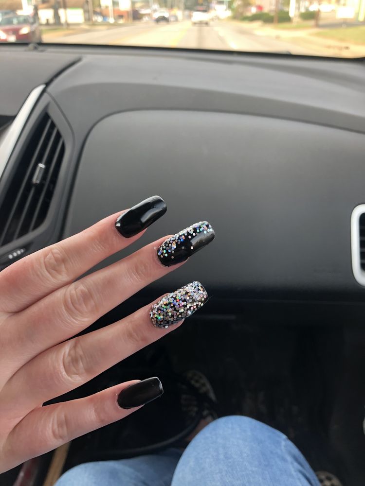 BRENWOOD Updated September 2024 14 Reviews 1709 Maple Ave