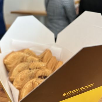 Somisomi - Red Bean Taiyaki - Ice Cream & Frozen Yogurt Near Me - Katy, Texas Somisomi - Red Bean Taiyaki - Ice Cream & Frozen Yogurt Near Me - Katy, Texas