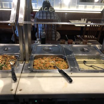 Araya's Place - Pad Thai and fried rice - Thai Near Me - Seattle, Washington