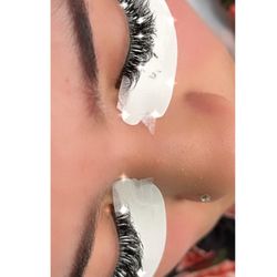 LV Nails & Lashes