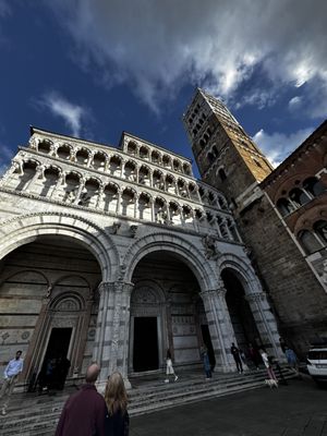 Duomo di San Martino by null