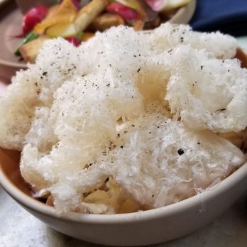 True Laurel - CACIO E PEPE CHICHARRONES, Popcorn, Pecorino, Black Pepper ($6) - Cocktail Bars Near Me - San Francisco, California
