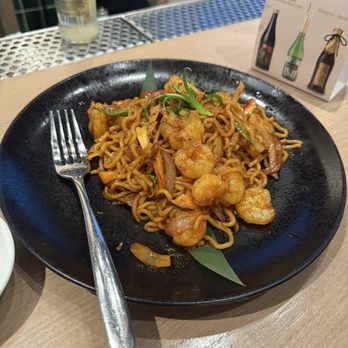 Yu or Mi Sushi - Rock shrimp garlic noodles - Sushi Bars Near Me - Las Vegas, Nevada