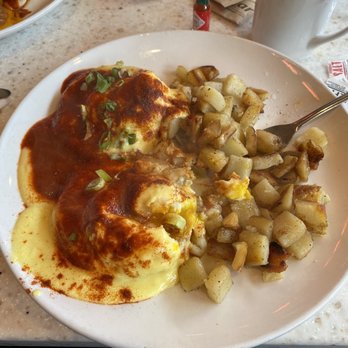 Cornerstone Bakery & Cafe - South West Eggs Benedict - Bakeries Near Me - Ruidoso, New Mexico