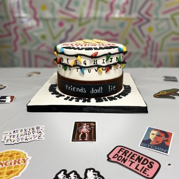 Pastryisart - a birthday cake on a table - Bakeries Near Me - North Miami, Florida Pastryisart - a birthday cake on a table - Bakeries Near Me - North Miami, Florida