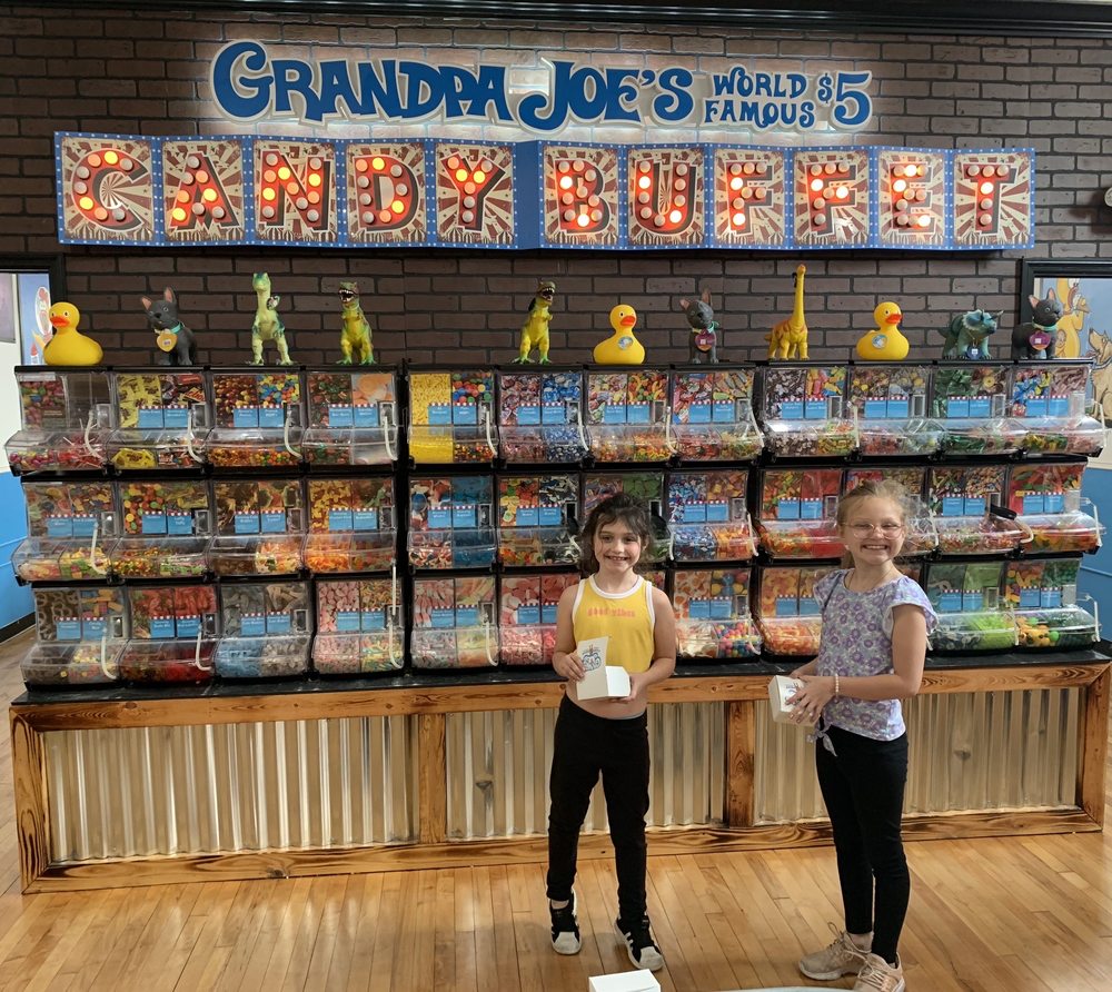GRANDPA JOE’S CANDY SHOP Updated August 2024 15 Photos & 11 Reviews
