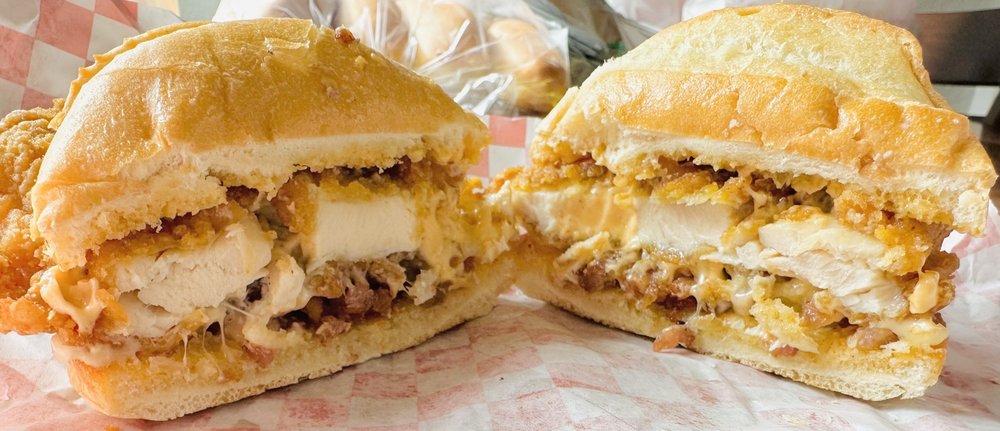 Mad Maxs Grillz Logo