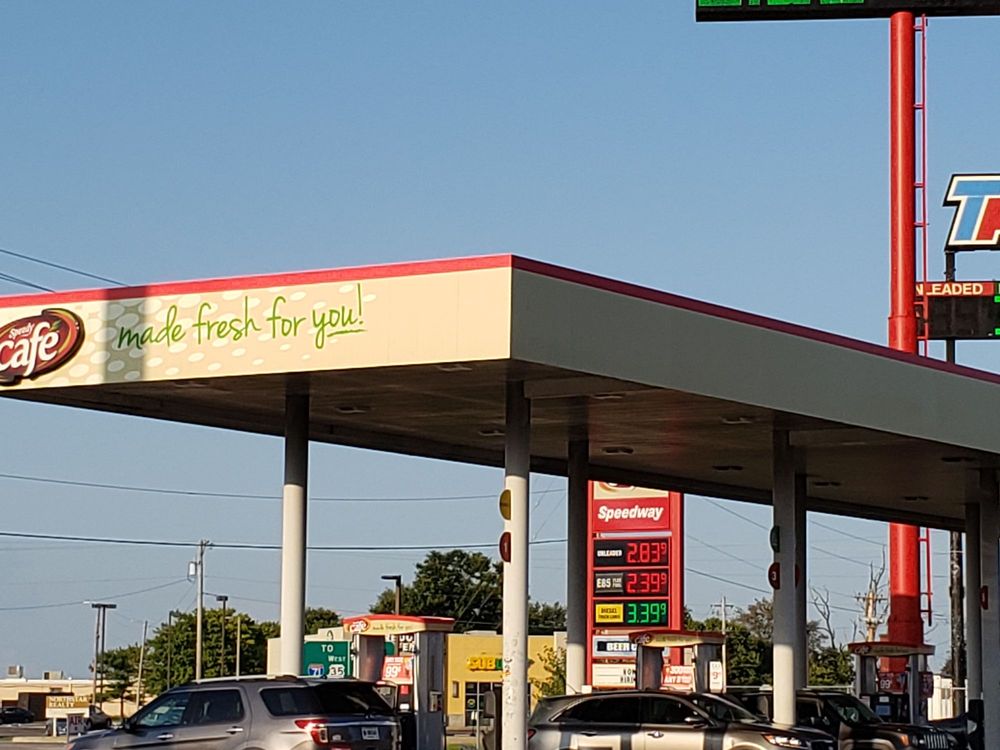 SPEEDWAY Updated May 2024 13 Photos 1134611598 County Highway 14
