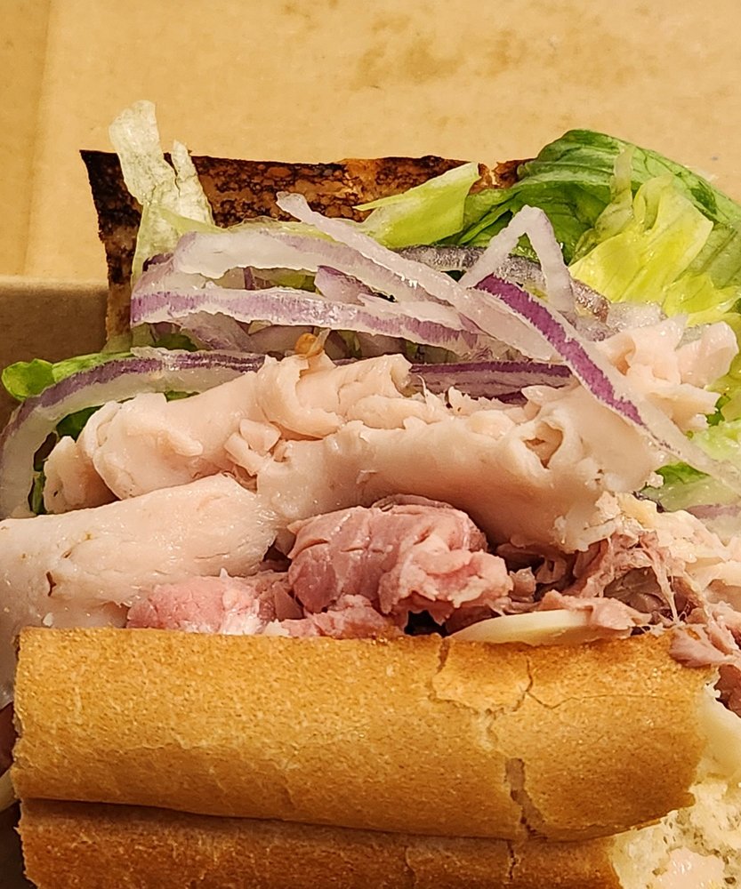 Deli Delicious — Mexican restaurant in Madera
