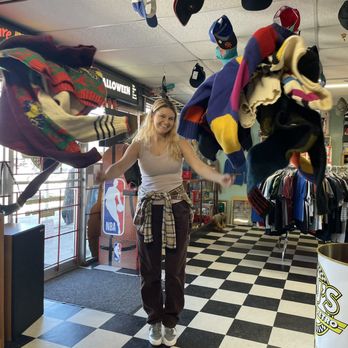 jnjs Vintage - Used, Vintage & Consignment Near Me - North Richland Hills, Texas jnjs Vintage - Used, Vintage & Consignment Near Me - North Richland Hills, Texas
