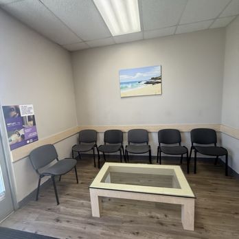 Avalon Optometry - Lobby - Optometrists Near Me - Carson, California Avalon Optometry - Lobby - Optometrists Near Me - Carson, California