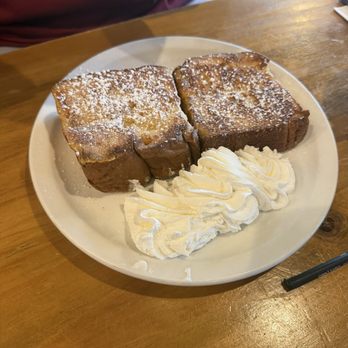 Egghead Cafe - French Toast - Coffee & Tea Near Me - Honolulu, Hawaii