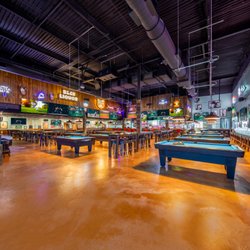 Eddie's Tavern Corpus Christi - Pool tables for every league and every player