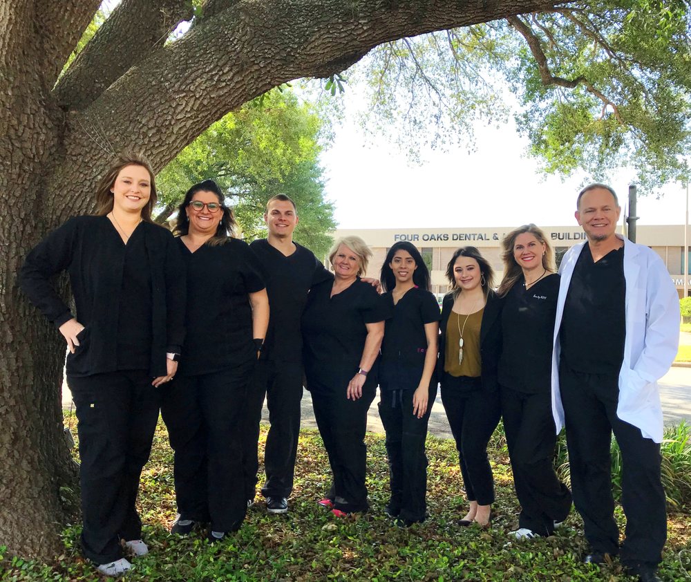 FOUR OAKS DENTAL Updated October 2024 109 Shult Dr, Columbus, Texas