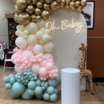 Luxurie Balloons - Balloon Services Near Me