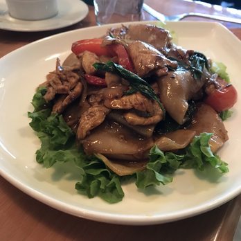 Sakoonthai - Thai Near Me - Clifton, Virginia