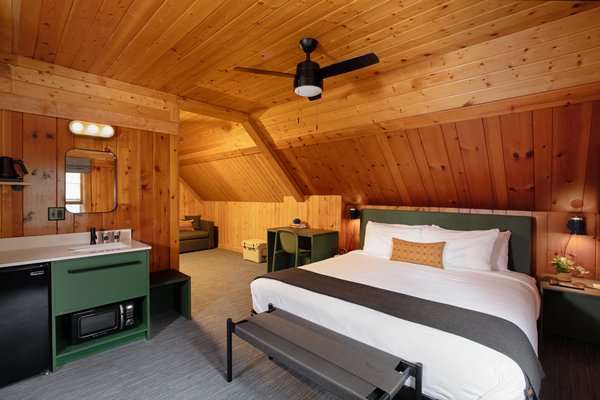 LOGE Glacier by null