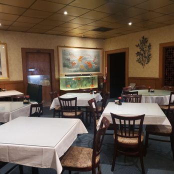 Dragon House - Dining room - Chinese Near Me - Moreno Valley, California Dragon House - Dining room - Chinese Near Me - Moreno Valley, California