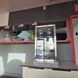 Casa Di Pizza - Inside