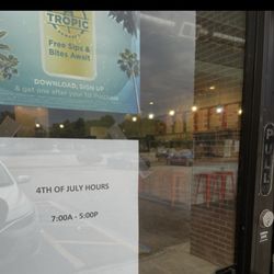 Tropical Smoothie Cafe