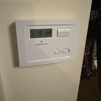 The Villa Casa Casuarina - This is the temperature gauge at 11 PM after the sun's been down for hours kind of cools down to the mid 70s air doesn't work - Hotels Near Me - Miami Beach, Florida The Villa Casa Casuarina - This is the temperature gauge at 11 PM after the sun's been down for hours kind of cools down to the mid 70s air doesn't work - Hotels Near Me - Miami Beach, Florida