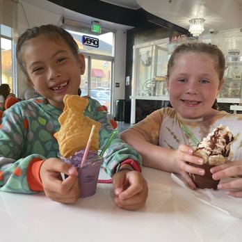 Delight Ice Cream & Drinks - Ice Cream & Frozen Yogurt Near Me - Murrieta, California