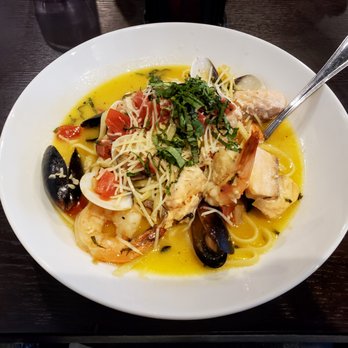Noah's Bar & Bistro - Seafood Linguine ($19) - good amount of seafood but sour sauce - New American Near Me - Morgan Hill, California