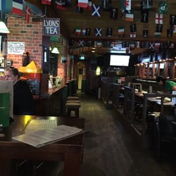 The Irish Rover - Easy and friendly atmosphere. We have a beer while my kids had a delicious hot chocolate.