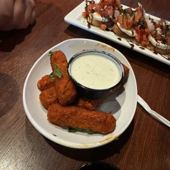 Zazzo's Pizza & Bar - Diablo Sticks - Pizza Near Me - Darien, Illinois