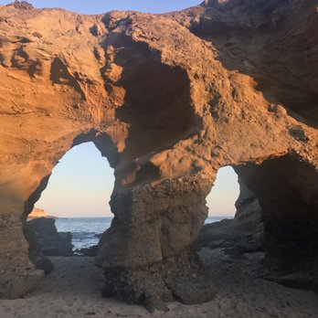 Three Arch Bay - Beaches Near Me - Laguna Beach, California