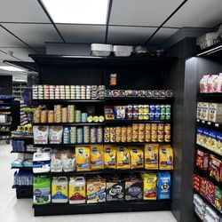 Bunkerhill Market Deli & Liquor - All your Dog and cat essentials