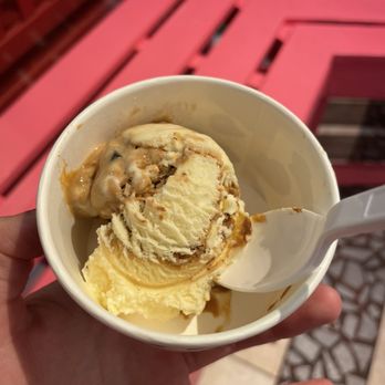 The Frieze - Ice Cream & Frozen Yogurt Near Me - Miami Beach, Florida