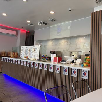 Unninae K-Burger - Front counter - Burgers Near Me - Los Angeles, California Unninae K-Burger - Front counter - Burgers Near Me - Los Angeles, California
